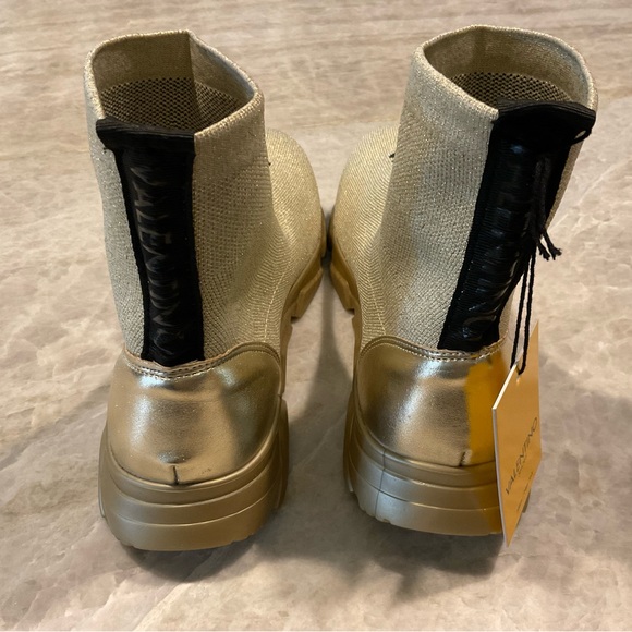 Valentino Melissa gold sock sneakers. NWT - Picture 4 of 10